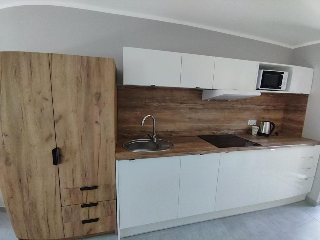 Apartment Przy Jeziorze *