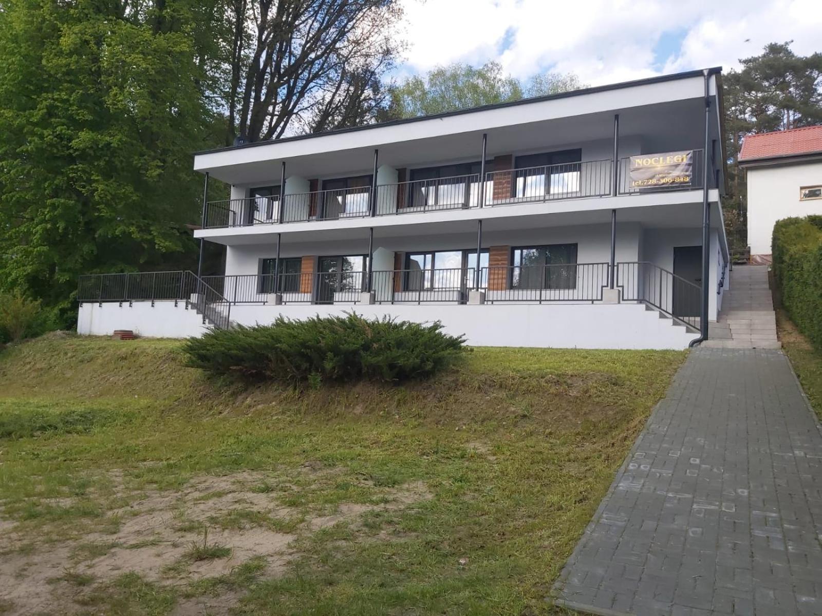 Przy Jeziorze Apartment *